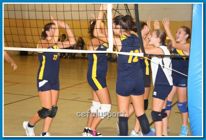 121144 volley 039_tn.jpg